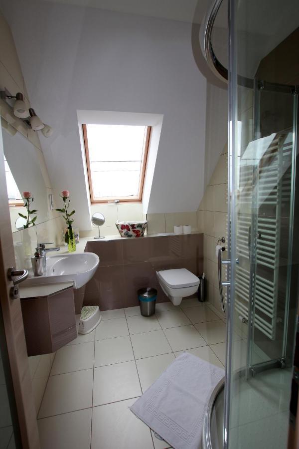 Hostinec A Penzion Dolni Dvur Verovice Exterior photo